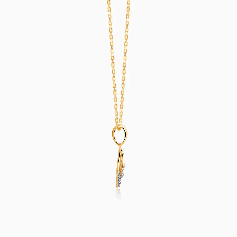 This Pure Gold Nose Pin Features a Flower